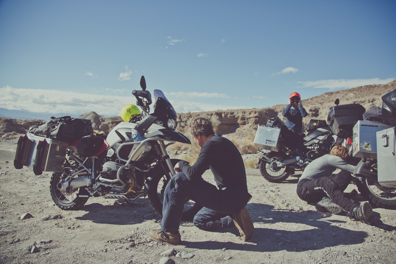 Illustration for article titled The Stunning Beauty Of A Winter Motorcycle Trip Into The Mojave Desert